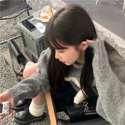 草裙春色